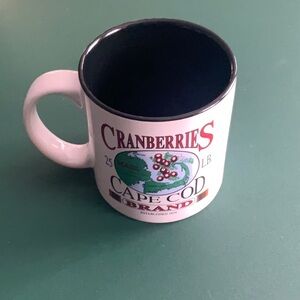 Cuffy's Cranberries Cape Cod Brand Massachusettes